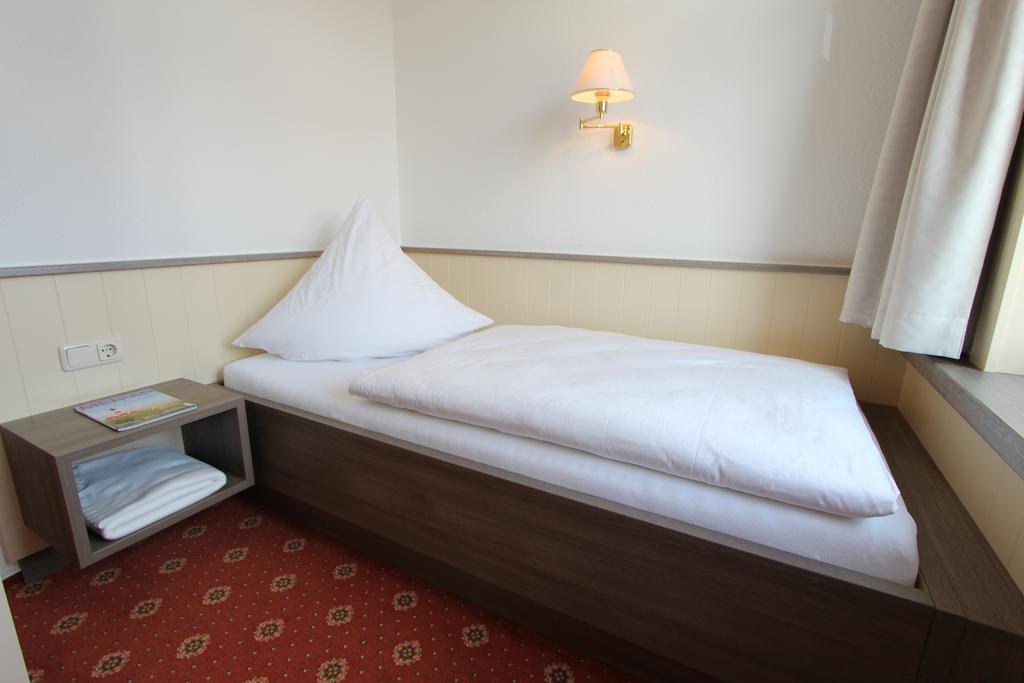 Hotel Thormaehlen Bliestorf Phòng bức ảnh