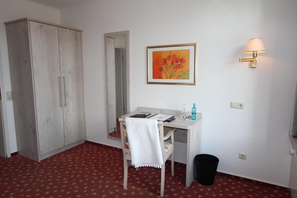 Hotel Thormaehlen Bliestorf Phòng bức ảnh