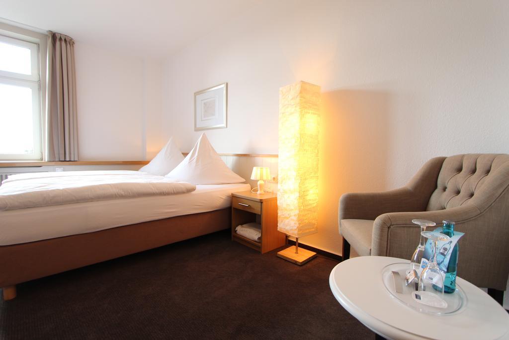 Hotel Thormaehlen Bliestorf Phòng bức ảnh